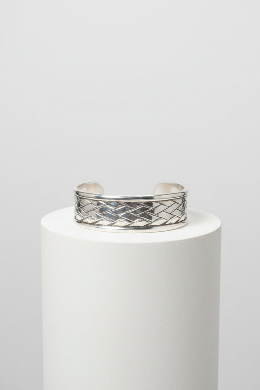 TM 46 ZIGZAG CUFF BRACELET – Blanca Flor Silver Jewelry