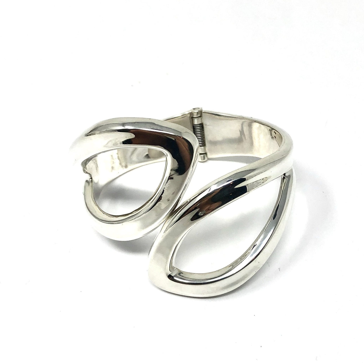 TM 54 XL OPEN LEAF HINGED BANGLE