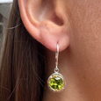 AT 802CT-PD PERIDOT & GOLD EARRINGS