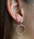 AT 811CGR ROSE GOLD OPEN CIRCLE POST DANGLES