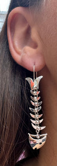 MM M1-500 5 FISH BONE DANGLE EARRINGS