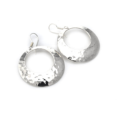 MM #43 M1-1808 HAMMERED GRADUATED OPEN CIRCLE EARRINGS