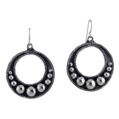 MM #85 M1-3004 OXIDIZED BEADS CIRCLE EARRINGS