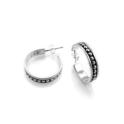 MM M1-1465 8 SMALL OXIDIZED DOTTED HOOP POST