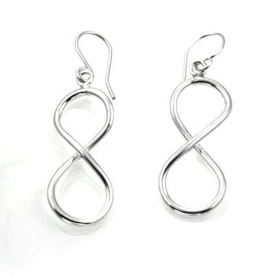 MM 5 M1-187 INFINITY EARRINGS